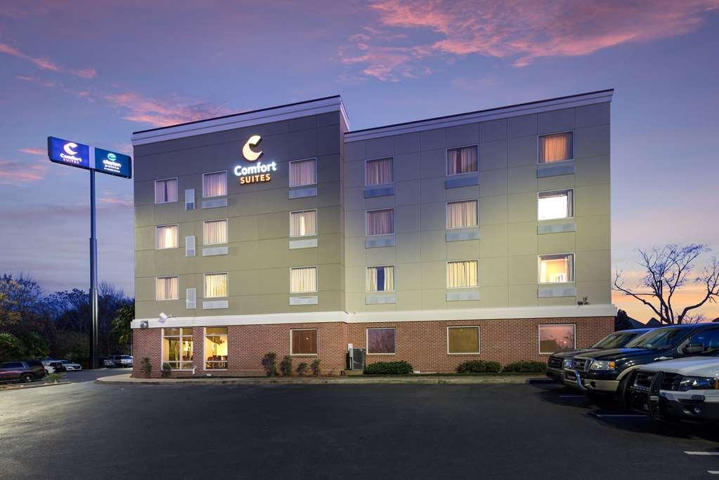 Clarion Pointe Forsyth I-75 Ξενοδοχείο Ανέσεις φωτογραφία